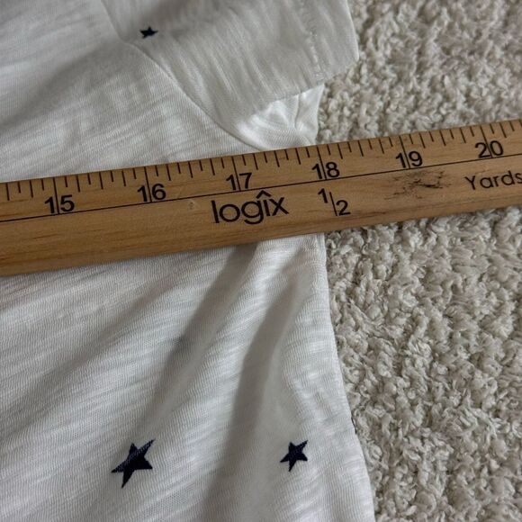 Agolde T shirt Womens size Medium V Neck stars Pima Cotton essential Casual - Picture 7 of 13